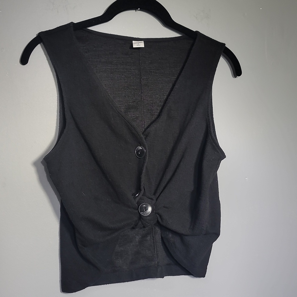 OLD Navy Sleeveless Buttondown Crop Top